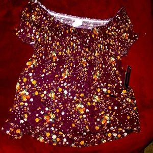 Cute top great for summer!